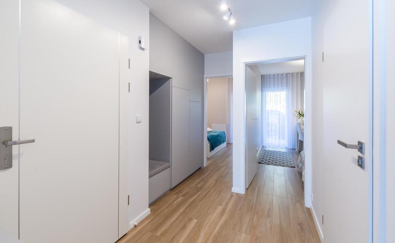 Bialy Apartament Щирк Екстер'єр фото