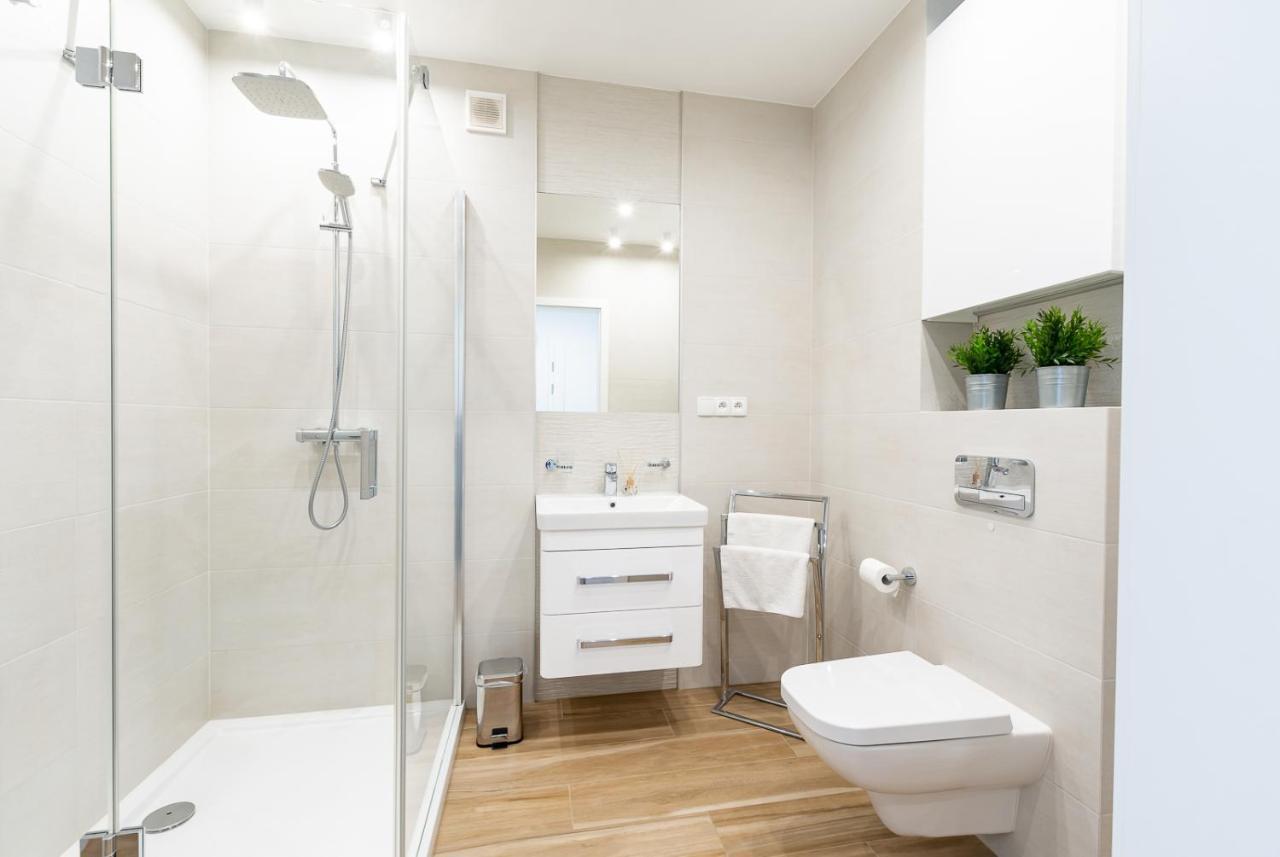 Bialy Apartament Щирк Екстер'єр фото