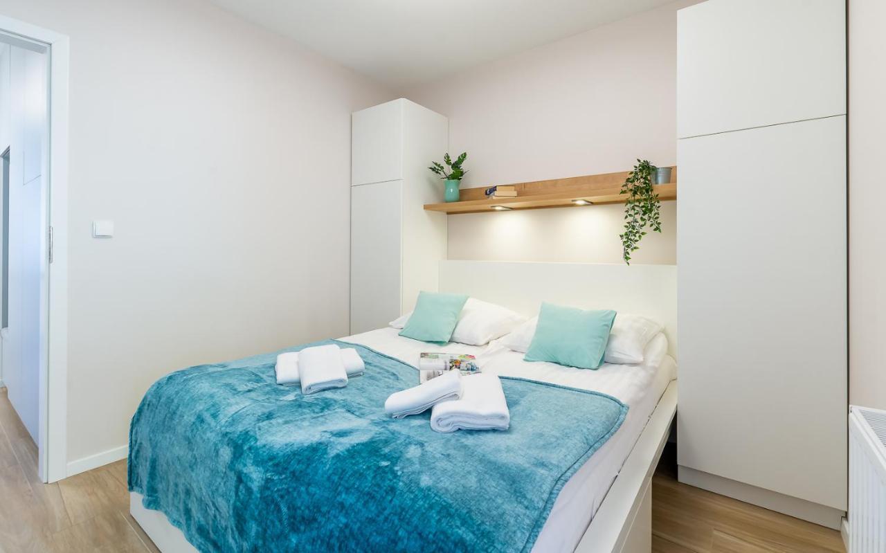 Bialy Apartament Щирк Екстер'єр фото